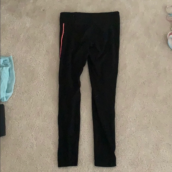 Victoria Secret Pink Yoga Leggings - Picture 2 of 2